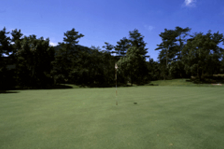 https://gora.golf.rakuten.co.jp/